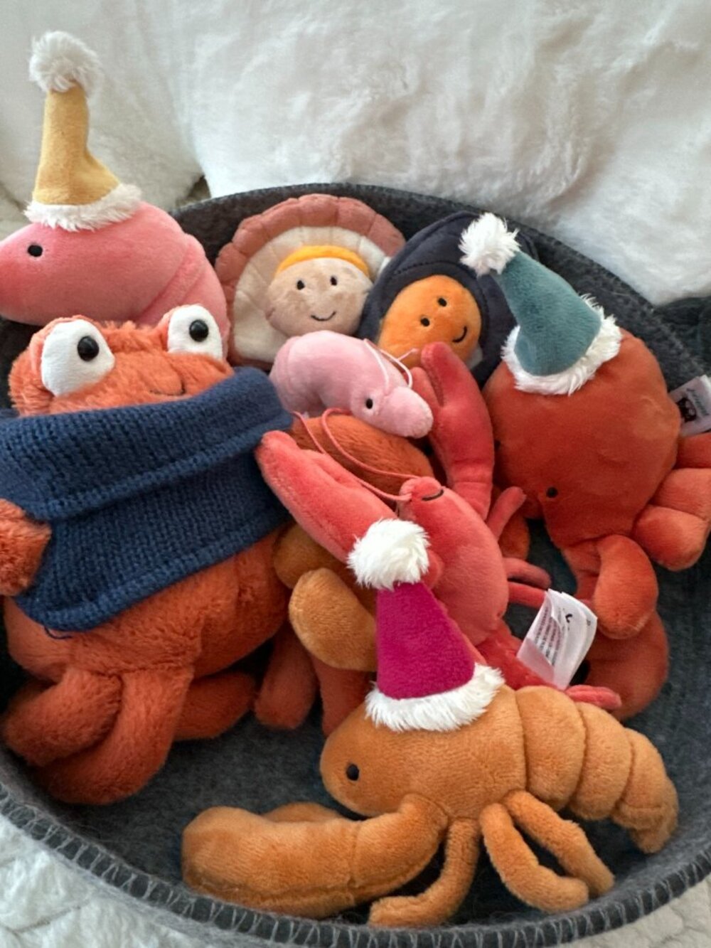Jellycat Sensational Seafood Set of 8 Plus Tray, Like New